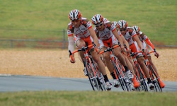 Quelle: https://pixabay.com/de/photos/radfahrer-rennen-fahrr%C3%A4der-1851269/